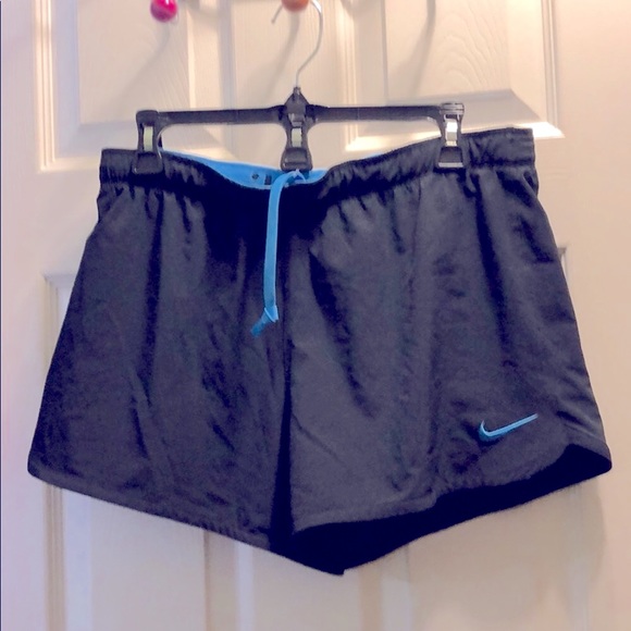 Nike Pants - SALE 🏖Wmns Nike “just do it” shorts